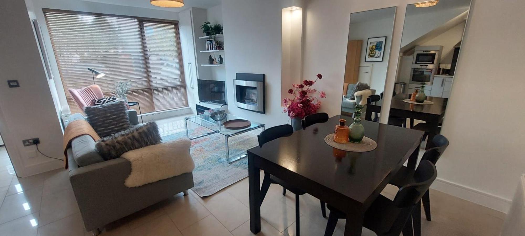 Elegantly Refurbed 2Bd In Shankill - 3Km From Bray Dublin Luaran gambar